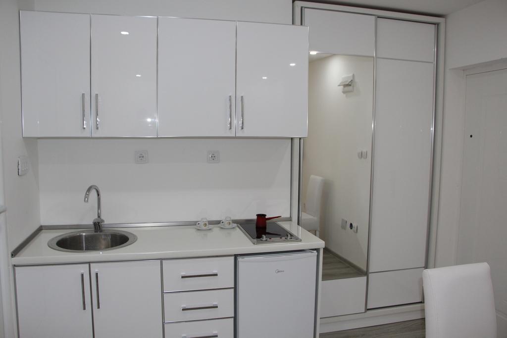 Apartments California Улцинь Экстерьер фото