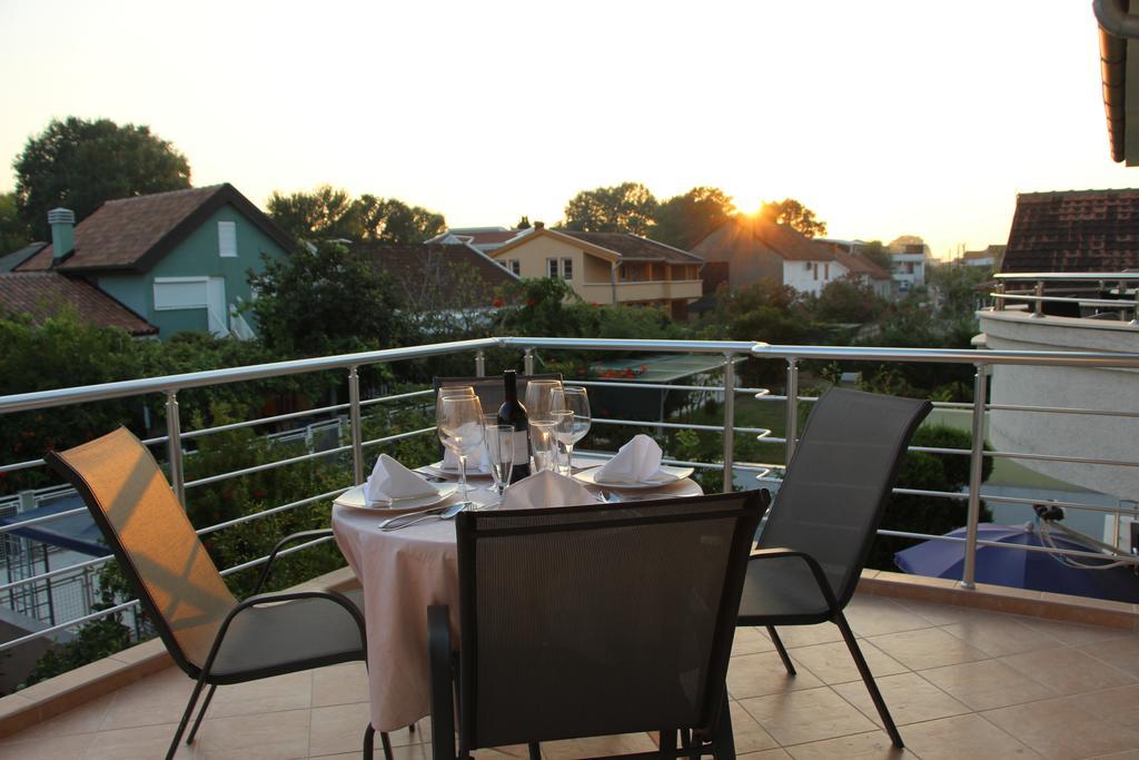 Apartments California Улцинь Экстерьер фото